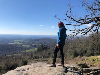 Pascal Bruneau - Accompagnateur en Montagne, Agence de Voyage à Saint-Léger-la-Montagne