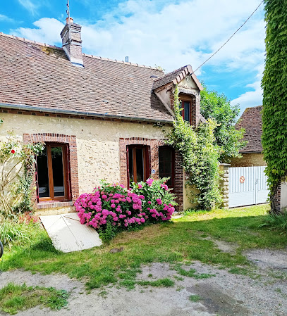 Convivialité Dans Une Maison Du Perche, Agence De Voyage à Sablons sur Huisne