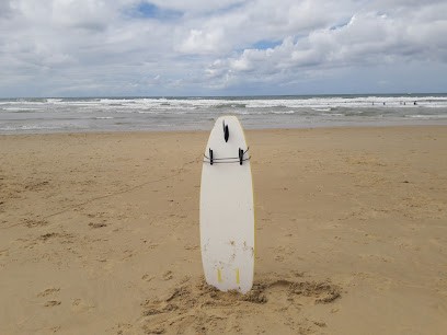 Outside Surf Travel, Agence de Voyage à Lit-et-Mixe