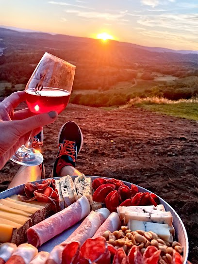 Balades apéro sunset by VAINGABOND, Agence de Voyage à Saint-Alban