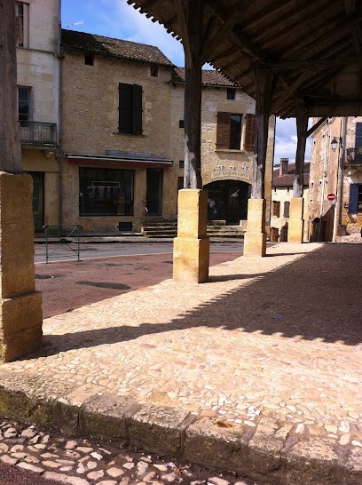 Dordogne Motorcycle Tours, Agence de Voyage à Prats-du-Périgord