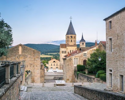 Visit'Cluny, Agence de Voyage à Mâcon