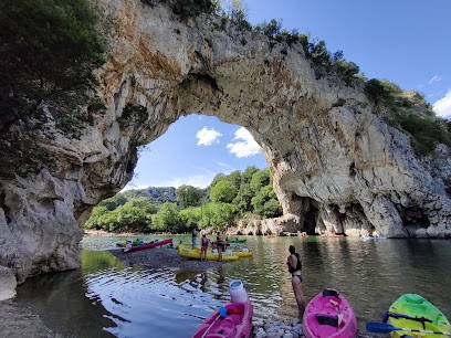 Océanide Canoe, Agence de Voyage à Vallon-Pont-d'Arc