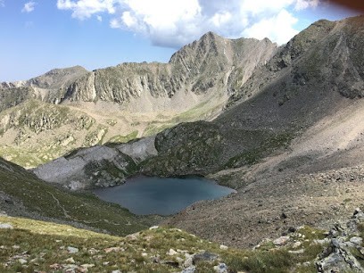 Rando bike Vallespir, accompagnatrice en montagne Canigó, Agence de Voyage à Arles-sur-Tech