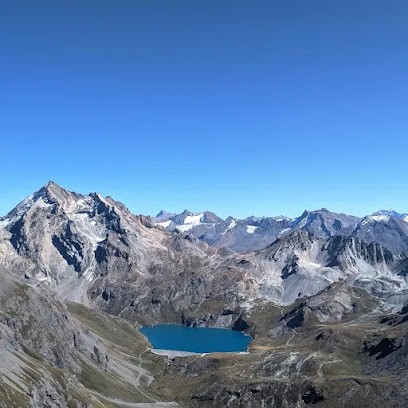Enjambée Sauvage, Agence de Voyage aux Adrets
