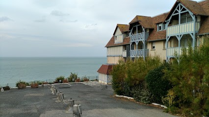 Pv Residences & Resorts France, Agence de Voyage à Trouville-sur-Mer