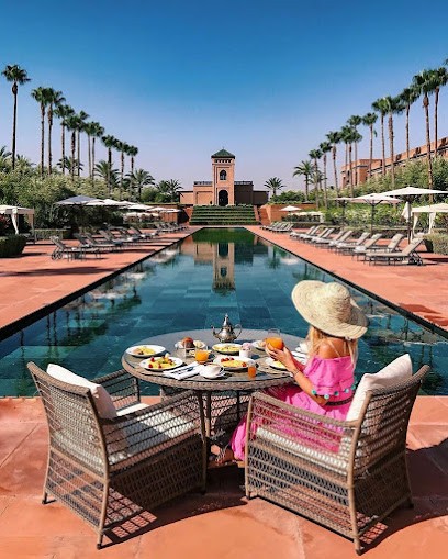 Olivier Transfert Marrakech, Agence de Voyage à Yffiniac