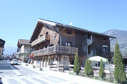 Dmj, Agence De Voyage à Morillon